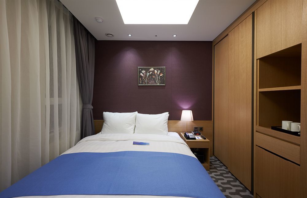 Days Hotel By Wyndham Seoul Myeongdong Esterno foto