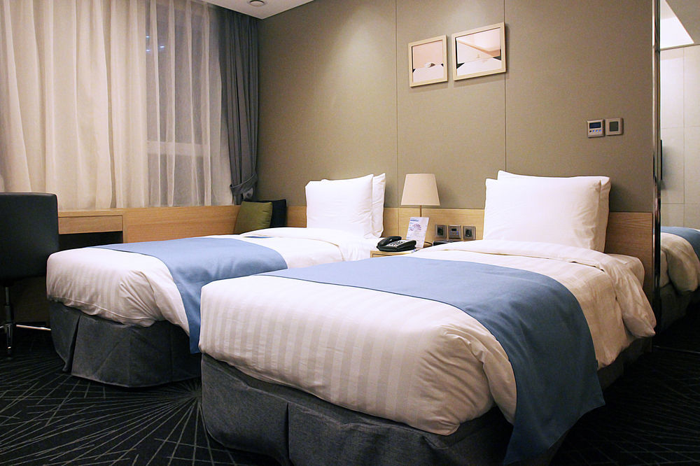 Days Hotel By Wyndham Seoul Myeongdong Esterno foto