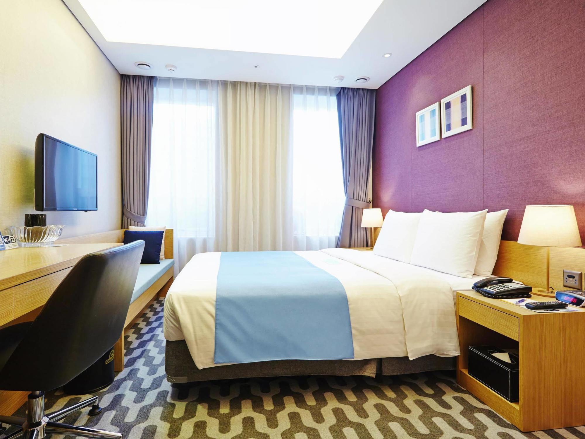 Days Hotel By Wyndham Seoul Myeongdong Esterno foto